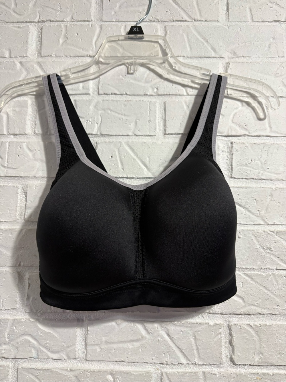 Wacoal Black Gray Kerri Wirefree Molded Cup Sports Bra 36DD